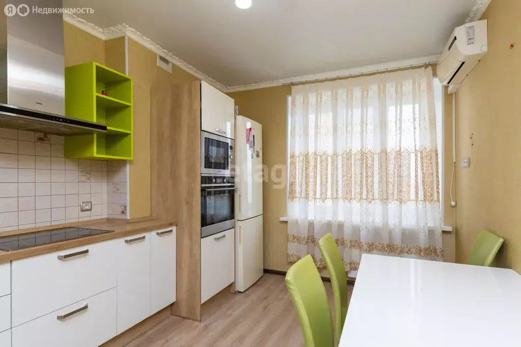 2-комнатная квартира: Тюмень, Лесопарковая улица, 13А (68.2 м) - Фото 2