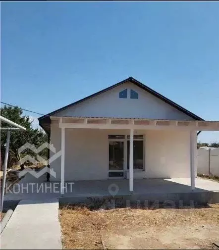 Дом в Крым, Сакский район, с. Ромашкино ул. Шевченко, 30 (100 м) - Фото 1