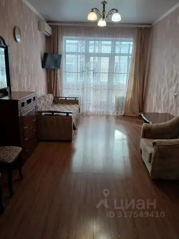 1-к кв. Краснодарский край, Геленджик ул. Островского, 67Д (50.0 м) - Фото 0