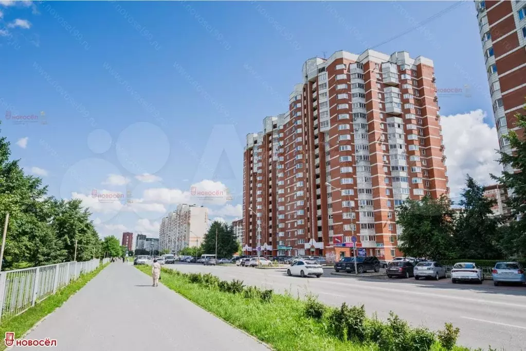 3-к. квартира, 87 м, 8/18 эт. - Фото 1