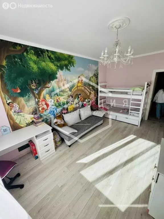 3-комнатная квартира: Зеленоградск, Московская улица, 68 (83.7 м) - Фото 0