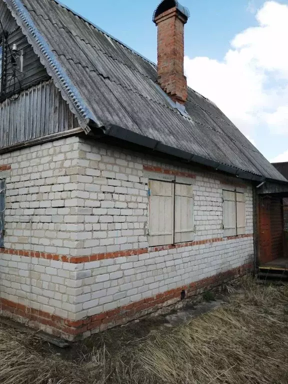 Дом в Калужская область, Дзержинский район, Кондрово городское ... - Фото 0