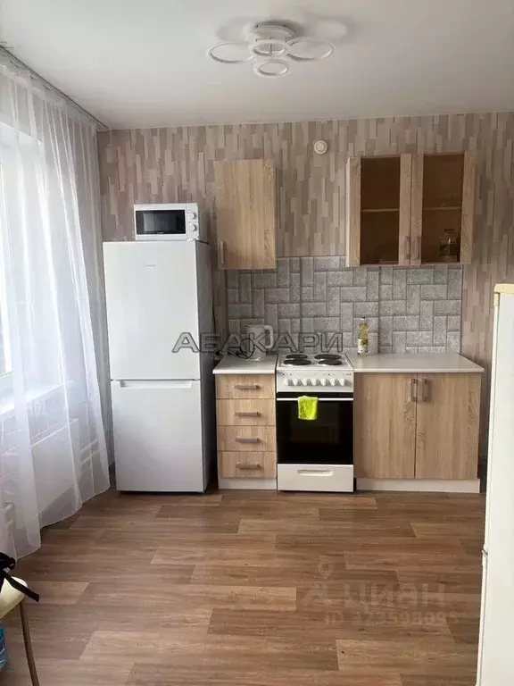 2-к кв. Красноярский край, Красноярск ул. Елены Стасовой, 48А (70.0 м) - Фото 1