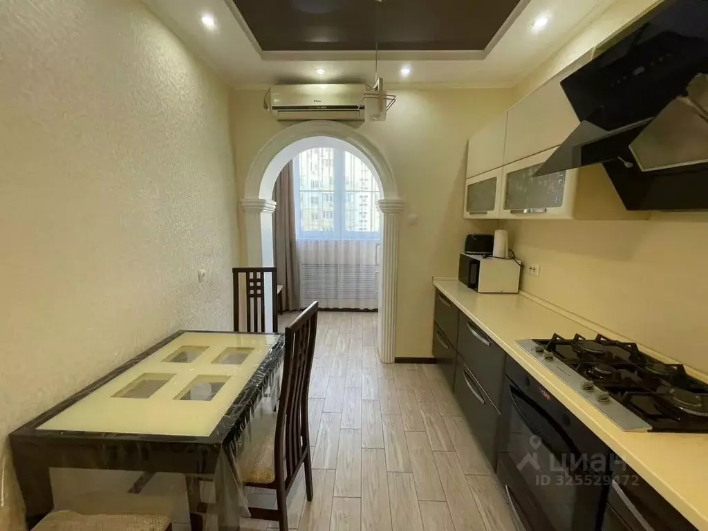 3-к кв. Астраханская область, Астрахань ул. Куликова, 81к1 (72.0 м) - Фото 2