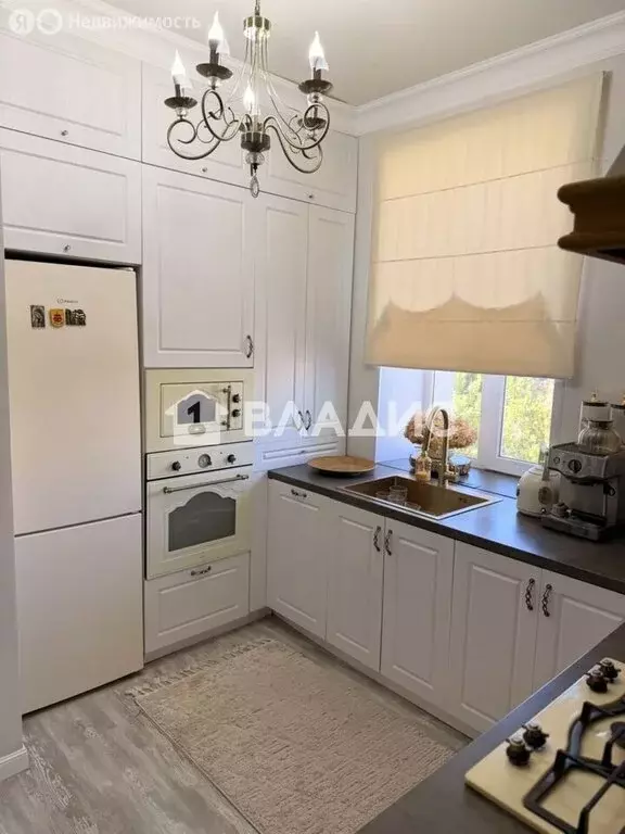 3-комнатная квартира: Стерлитамак, улица Мира, 57 (62.9 м) - Фото 1