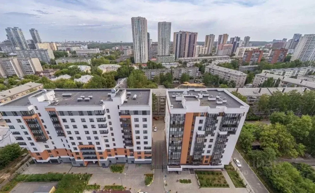 2-к кв. Свердловская область, Екатеринбург ул. Чайковского, 66 (58.0 ... - Фото 2