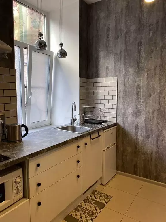 1-к. квартира, 29 м, 1/6 эт. - Фото 0