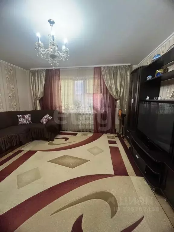 3-к кв. Коми, Усинск Приполярная ул., 10А (66.4 м) - Фото 1