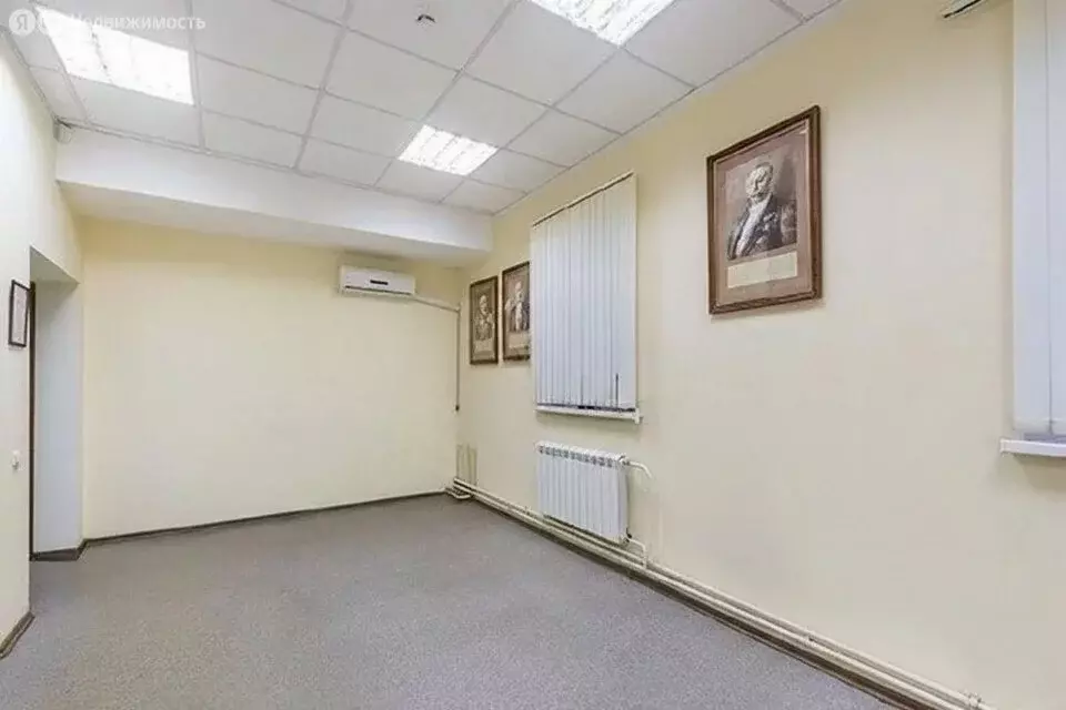 Помещение свободного назначения (572 м) - Фото 1