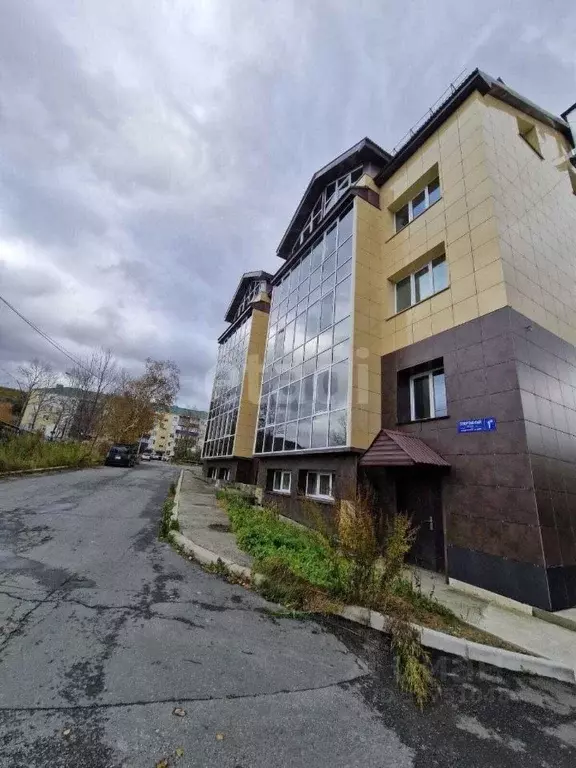 1-к кв. Сахалинская область, Южно-Сахалинск 7-й мкр, проезд ... - Фото 0