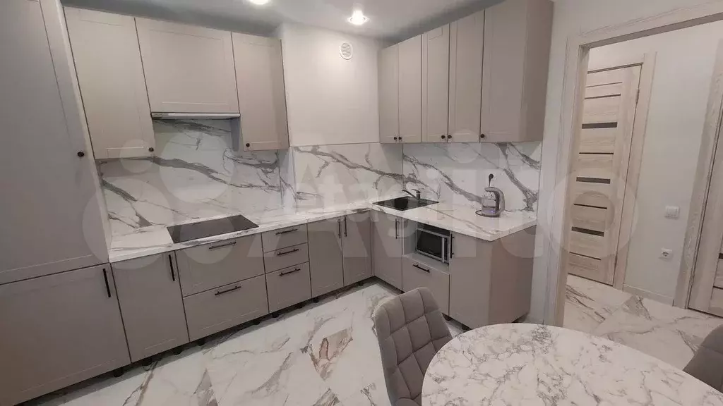 1-к. квартира, 40 м, 3/5 эт. - Фото 0