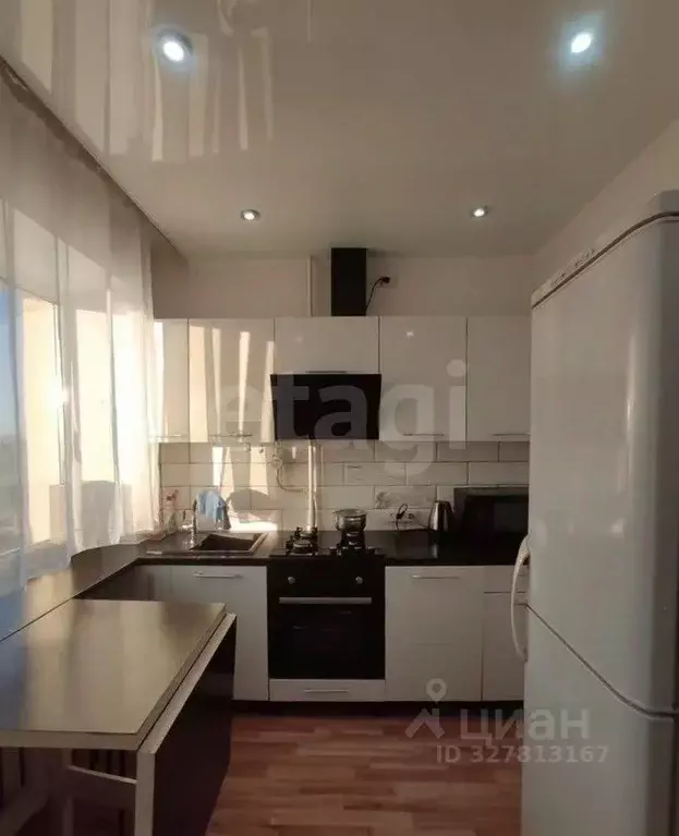 1-к кв. Ямало-Ненецкий АО, Новый Уренгой Железнодорожная ул., 50 (39.4 ... - Фото 1