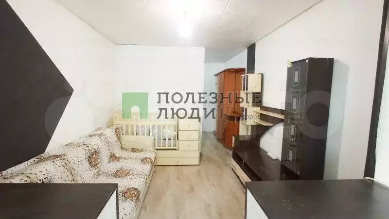 Комната 17,4 м в 5-к., 5/5 эт. - Фото 0