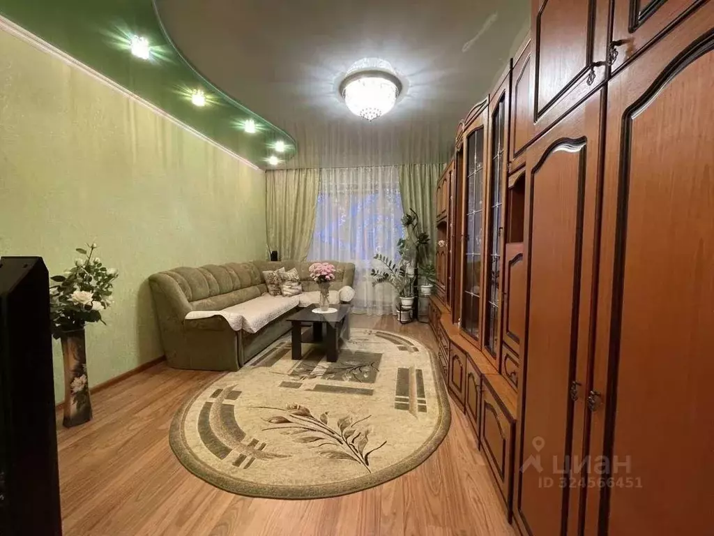 3-к кв. Белгородская область, Старый Оскол Королева мкр, 1 (62.8 м) - Фото 1