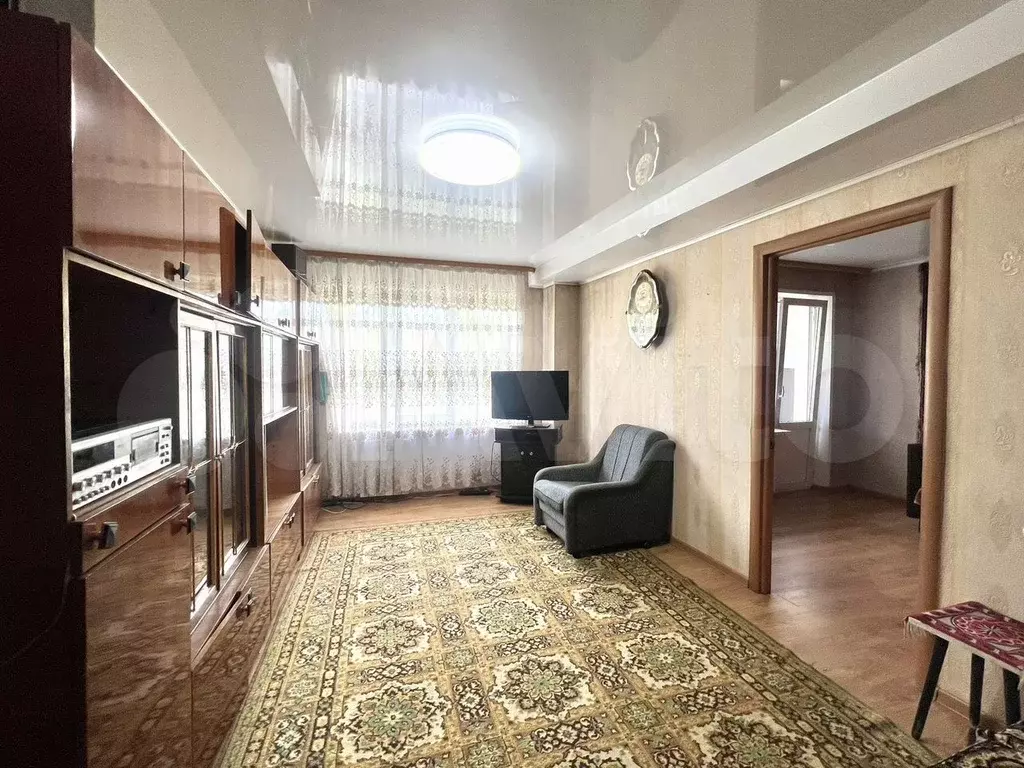 3-к. квартира, 58 м, 4/9 эт. - Фото 1