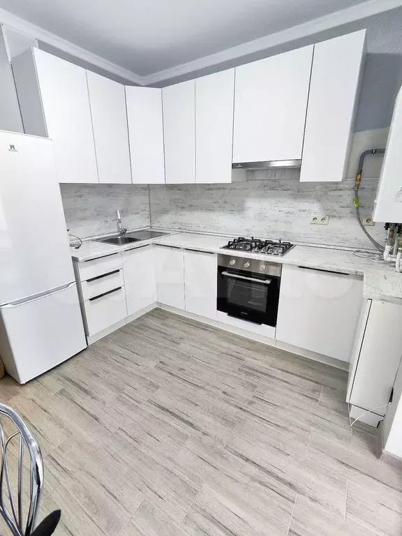 1-к. квартира, 40 м, 11/21 эт. - Фото 1