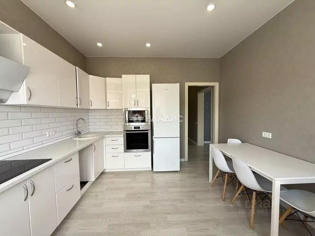 Квартира, 2 комнаты, 75 м - Фото 0
