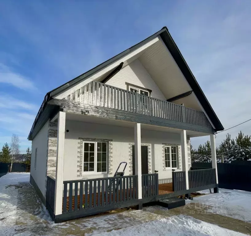 Дом в Иркутская область, Иркутский муниципальный округ, д. Карлук ул. ... - Фото 1