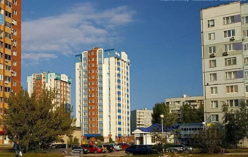 2-к кв. Самарская область, Тольятти ул. 70 лет Октября, 52 (66.5 м) - Фото 1
