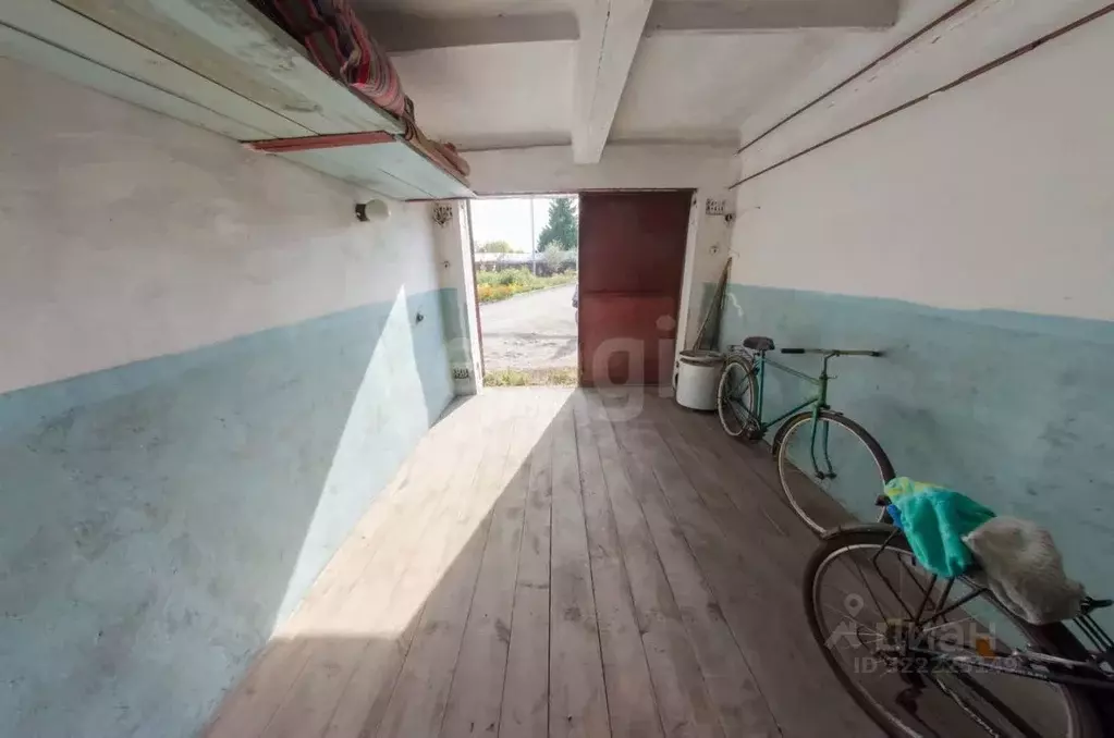 Гараж в Курганская область, Шадринск ул. Свердлова (18 м) - Фото 1