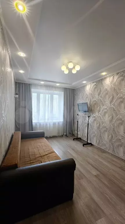 1-к. квартира, 33,8 м, 7/17 эт. - Фото 0