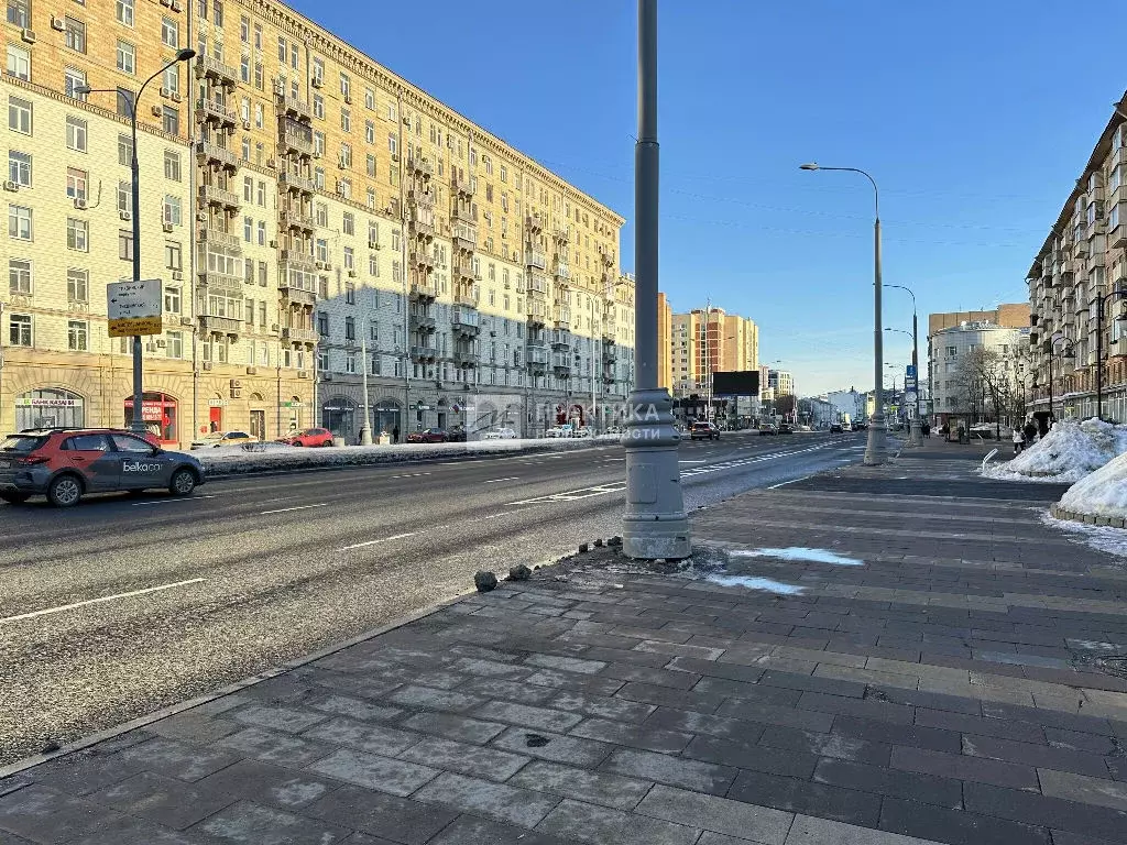 Продается 3-комнатная квартира - Фото 2