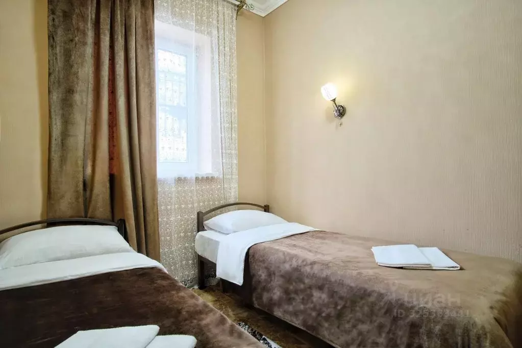 Комната Карачаево-Черкесия, Зеленчукский район, с. Архыз ул. ... - Фото 2