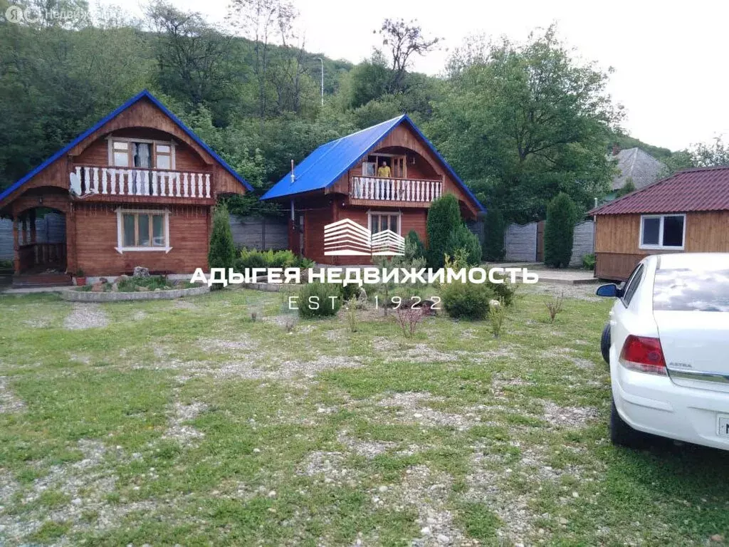 Дом в Даховская, Мостовая улица (300 м) - Фото 1