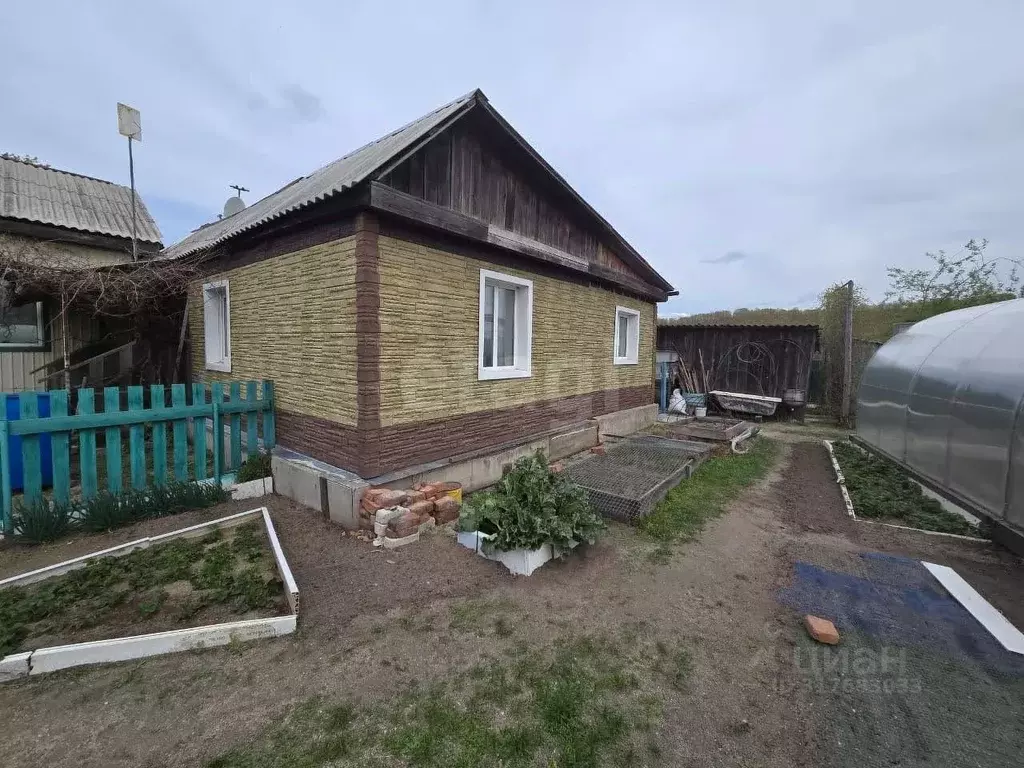 Дом в Амурская область, Серышевский муниципальный округ, с. Бочкаревка ... - Фото 0