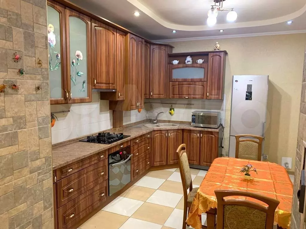 2-к. квартира, 48 м, 6/9 эт. - Фото 0