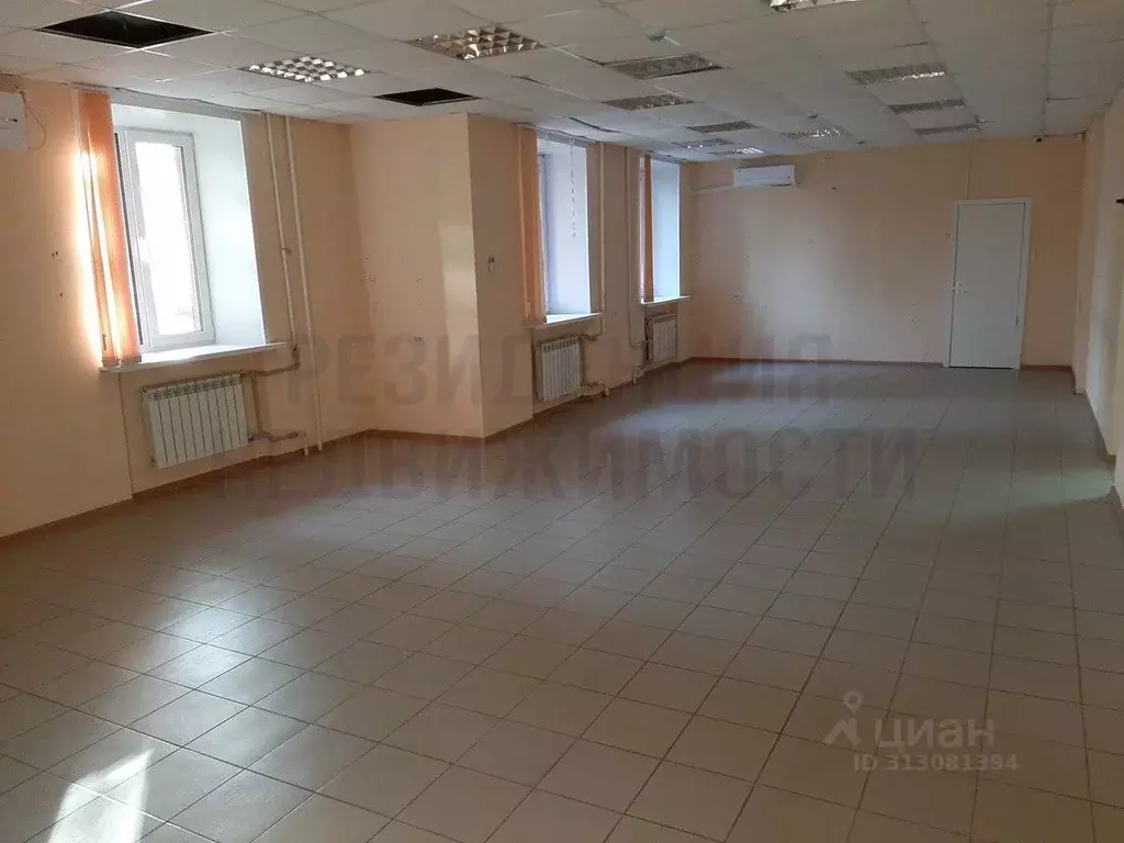 Помещение свободного назначения в Самарская область, Самара ул. Мориса ... - Фото 1