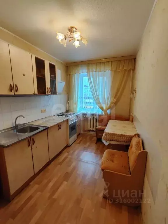 3-к кв. Архангельская область, Котлас ул. 70 лет Октября, 17Б (57.1 м) - Фото 0