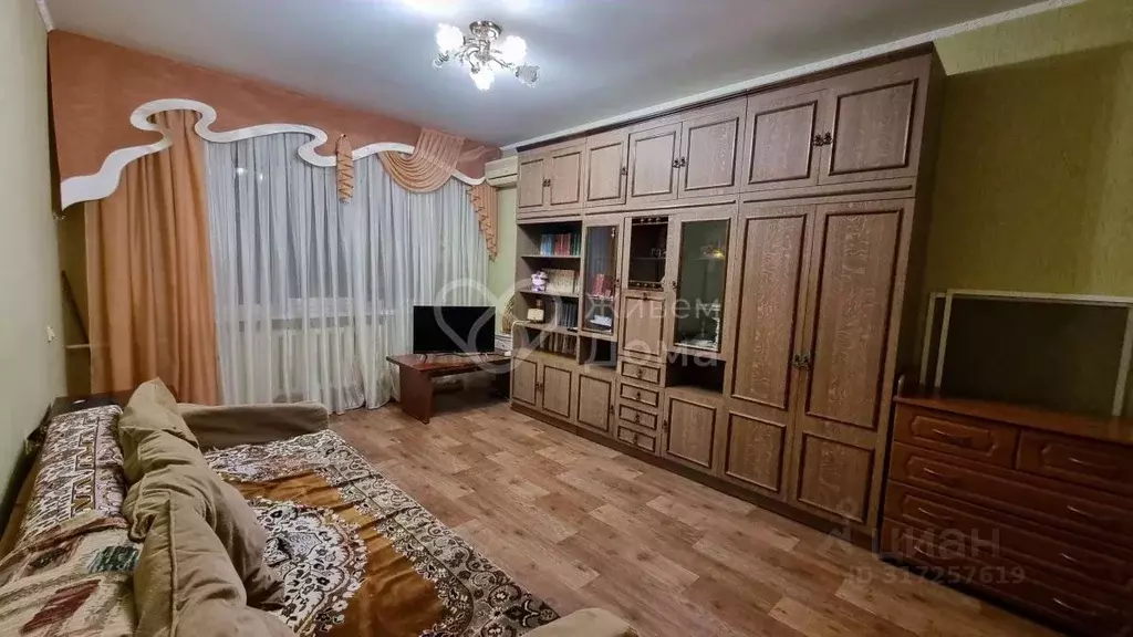 2-к кв. Волгоградская область, Волгоград бул. 30-летия Победы, 56 ... - Фото 0