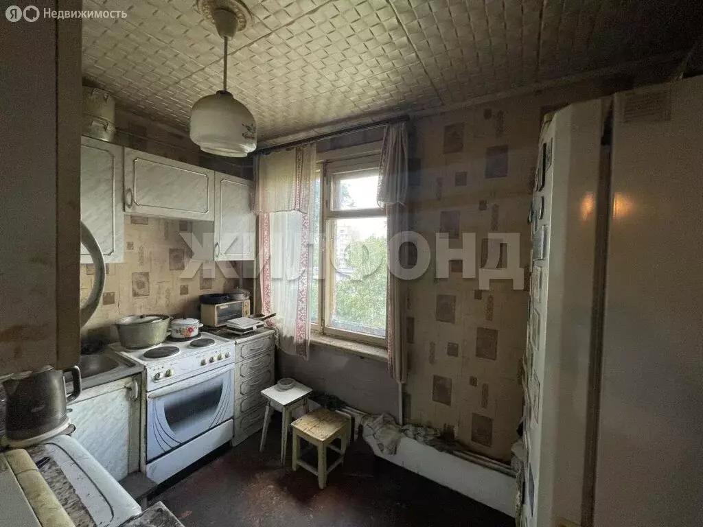 3-комнатная квартира: Новосибирск, улица Забалуева, 80 (58.5 м) - Фото 1