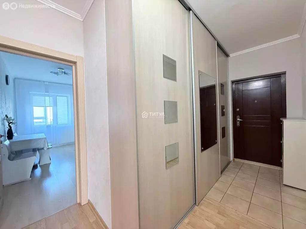 2-комнатная квартира: Кемерово, проспект Шахтёров, 72 (58 м) - Фото 1