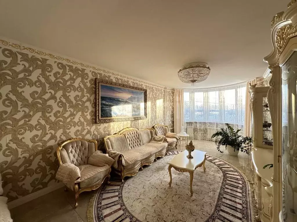 3-к кв. Московская область, Химки ул. Ватутина, 4к2 (92.7 м) - Фото 1