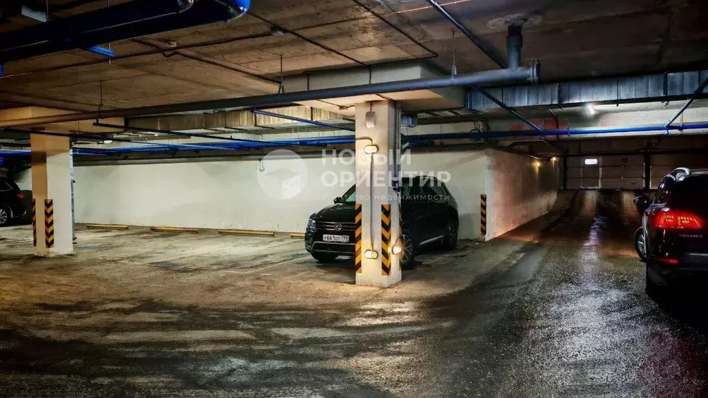 Гараж в Свердловская область, Екатеринбург ул. Мельникова, 27 (14 м) - Фото 1