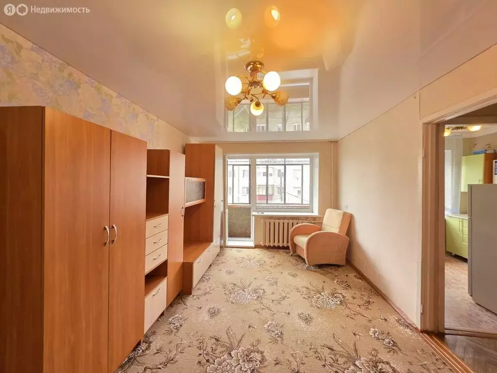 2-комнатная квартира: Чебаркуль, улица Калинина, 4 (43.7 м) - Фото 1
