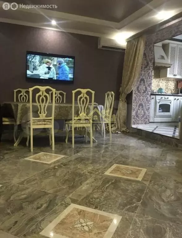 2-комнатная квартира: Владикавказ, улица Цоколаева, 32к3 (72 м) - Фото 2