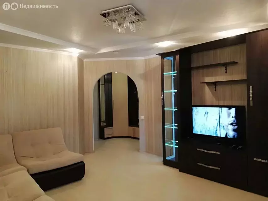 1-комнатная квартира: Таганрог, улица Чехова, 365к1 (40 м) - Фото 0