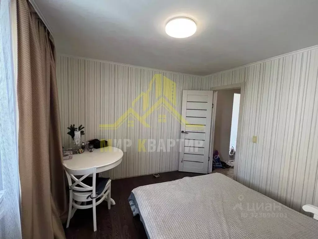 3-к кв. Оренбургская область, Орск Новый город мкр, просп. Ленина, 82 ... - Фото 2