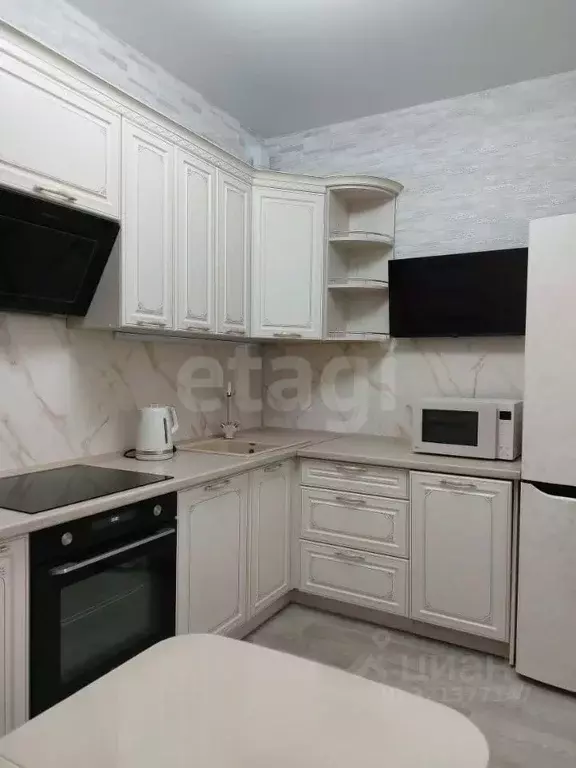 3-к кв. Амурская область, Тында Октябрьская ул., 2 (69.3 м) - Фото 0