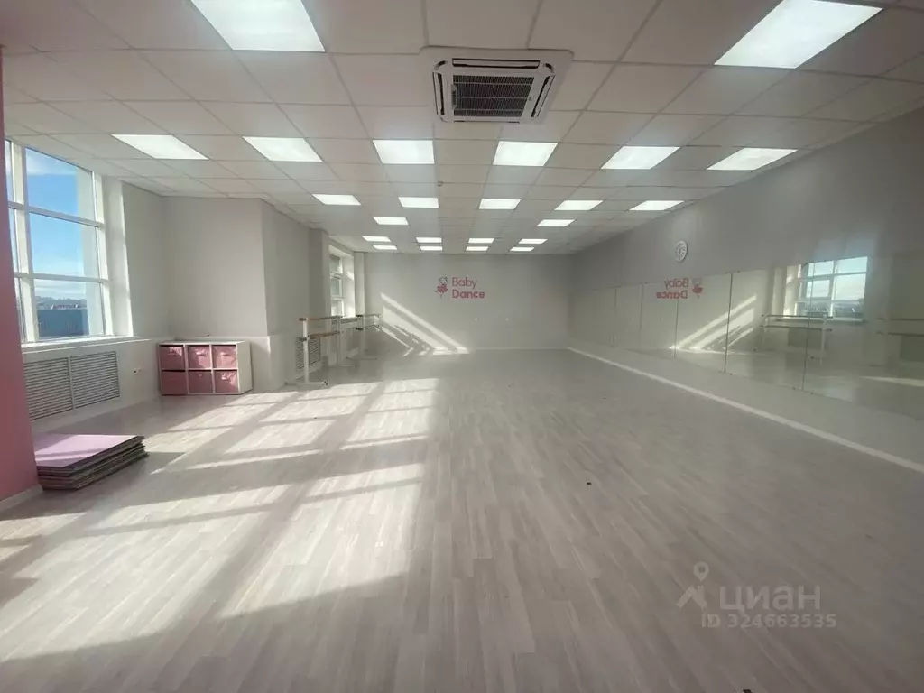 Помещение свободного назначения в Башкортостан, Уфа Интернациональная ... - Фото 1