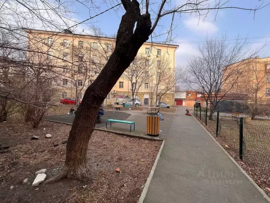 2-к кв. Приморский край, Владивосток Новоивановская ул., 3 (56.2 м) - Фото 0