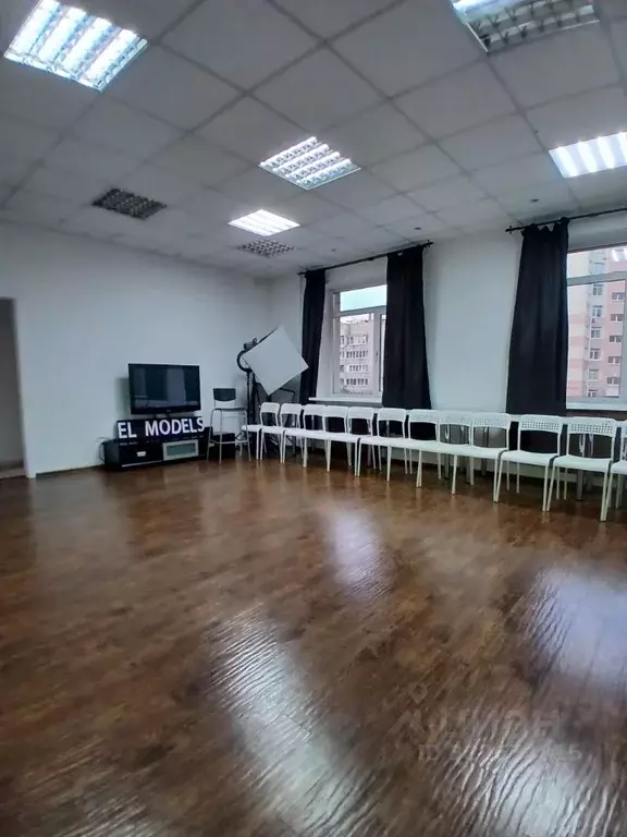 Офис в Хакасия, Абакан ул. Кирова, 112/3 (110 м) - Фото 1