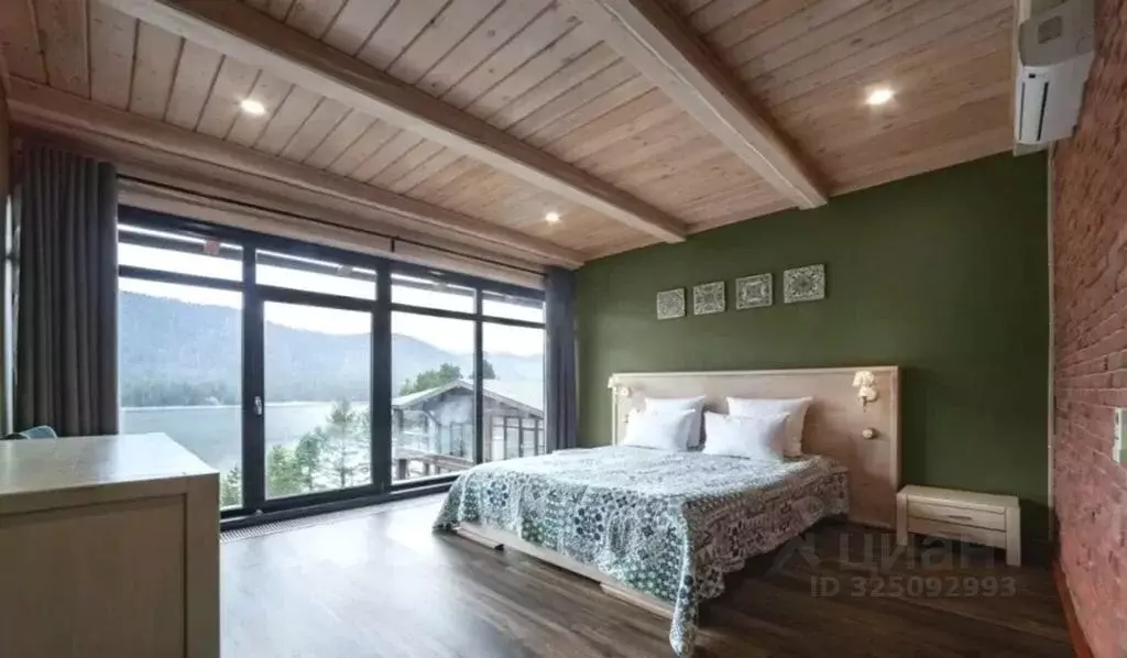 Комната Алтай, Турочакский район, с. Артыбаш Телецкая ул., 68 - Фото 1