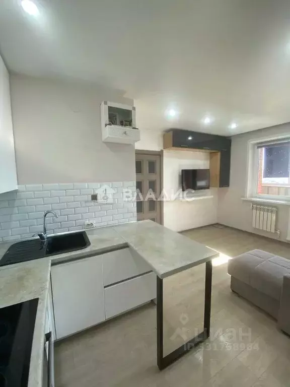 2-к кв. Бурятия, Улан-Удэ ул. Модогоева, 4 (35.1 м) - Фото 1