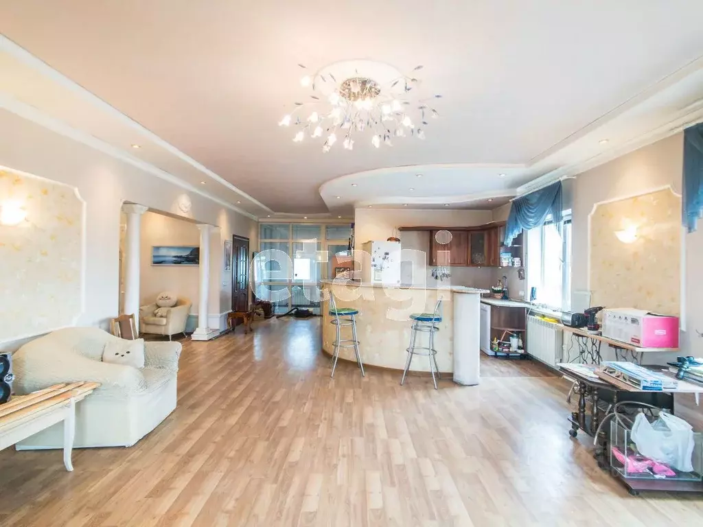 Дом в Бурятия, Улан-Удэ 101-й мкр, ул. Вербная, 27 (222 м) - Фото 0