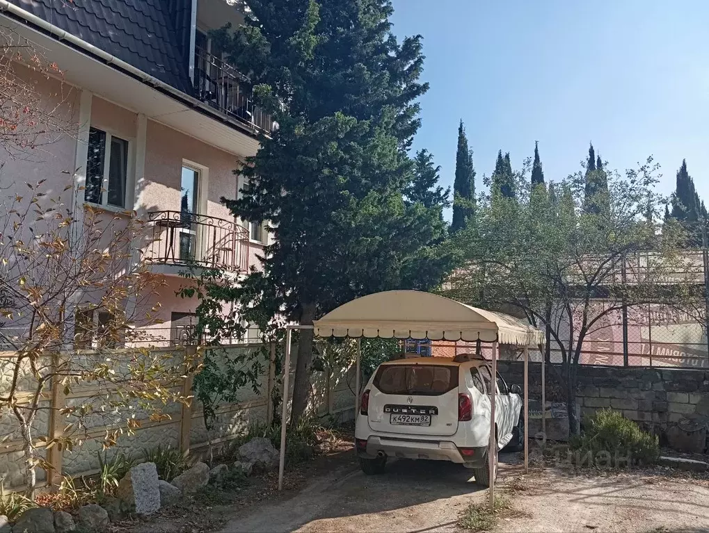 2-к кв. Крым, Алушта ул. Красноармейская, 6 (25.0 м) - Фото 0