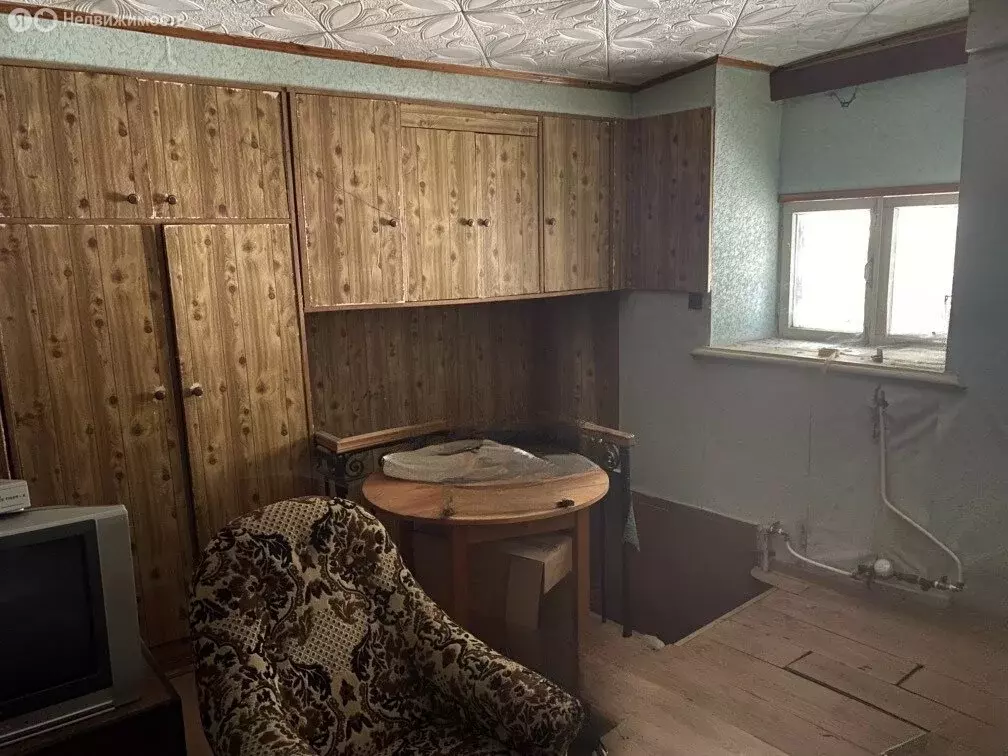 2-комнатная квартира: Ялта, улица Маршака, 10 (50 м) - Фото 2